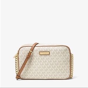 Michael Kors Crossbody Bag